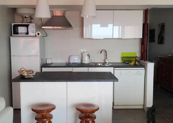 Comfortable In Da Rocha 70 M² With Sea View 4 Pers Portimão