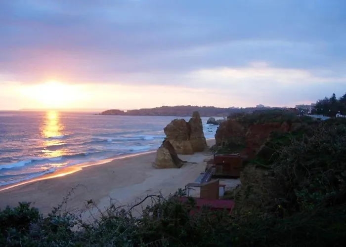 Charming Seaview Da Rocha Apartment Portimao